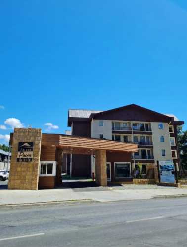 Arriendo Departamento N� 213 en Condominio Parque Puc�n Oriente, Edificio Quillay