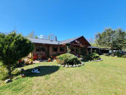 Venta Hermosa Casa en Parcela de 1.4 Hect�reas con orilla de R�o Liucura, Sector Quetroleufu