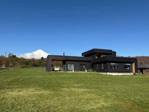 Arriendo Casa reci�n Construida en Condominio Country Puc�n